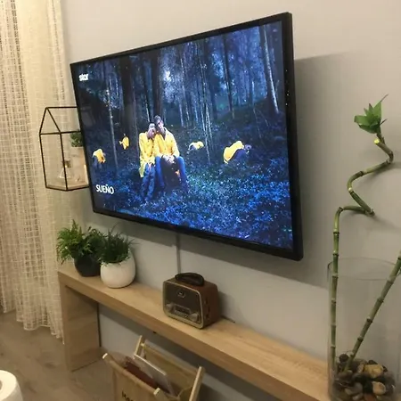 דירה Sonias Jacuzzi Apartment,100mbps סלוניקי